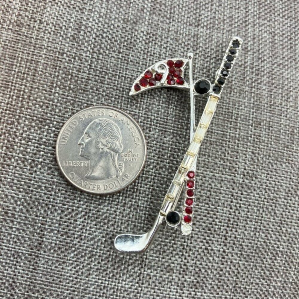 Vintage Golf Club Brooch Pin 2.5 In Red Black Rhinestone Silver 9 Hole Flag Ball